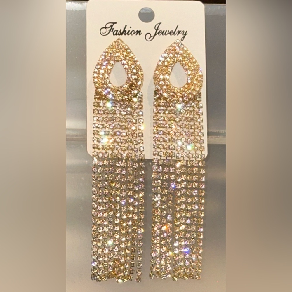 Gold and Crystal Teardrop Dangle Chandelier Earrings Fashion Jewelry 4” Long NWT